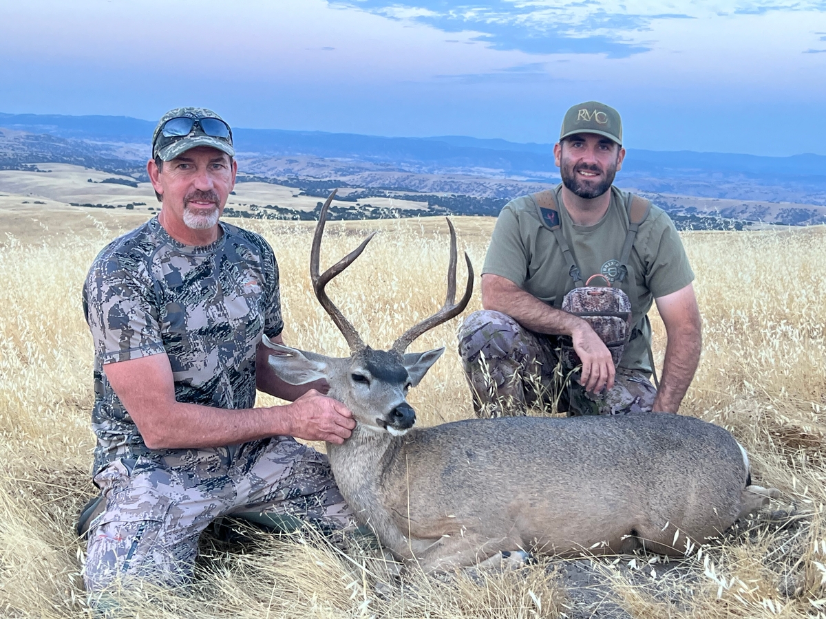 Blacktail Deer Hunts